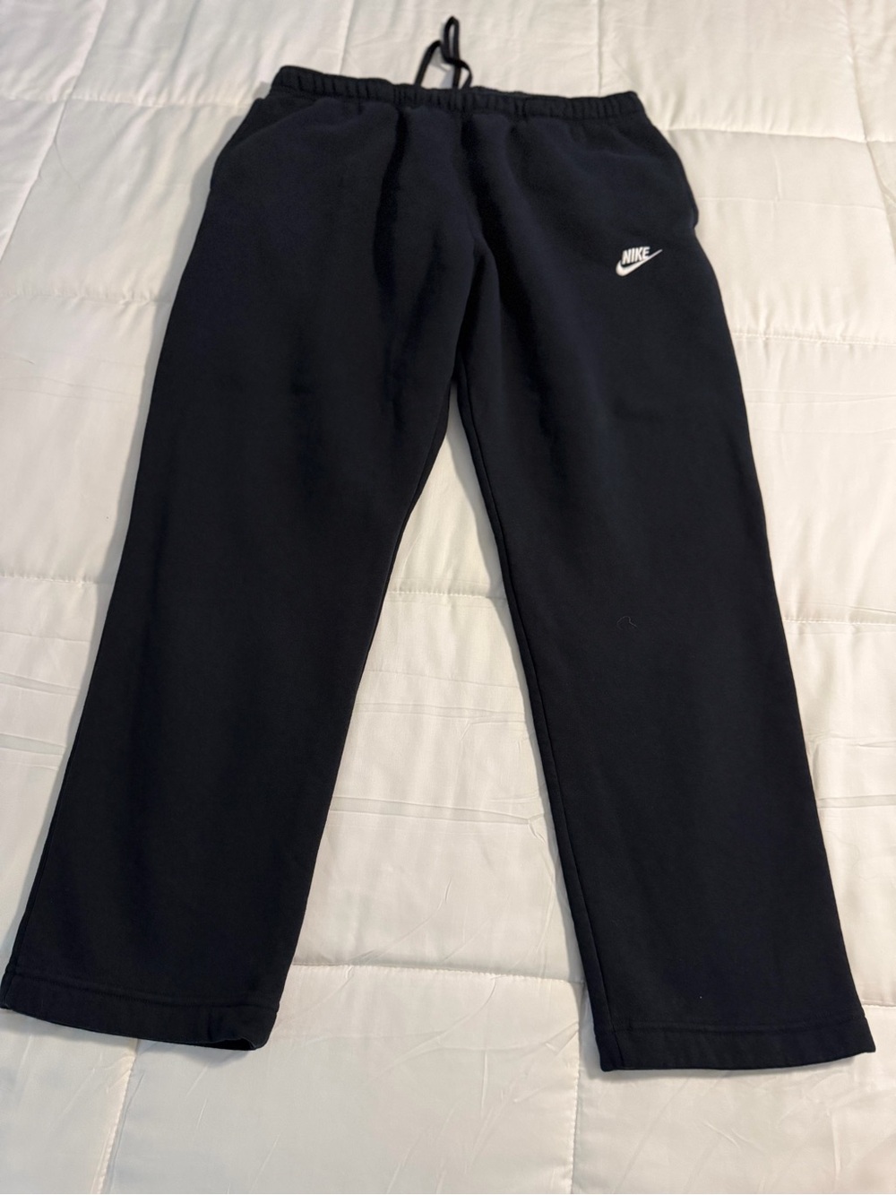 Nike Mens Club Fleece Sweatpants - Comfortable Everyday Bottoms